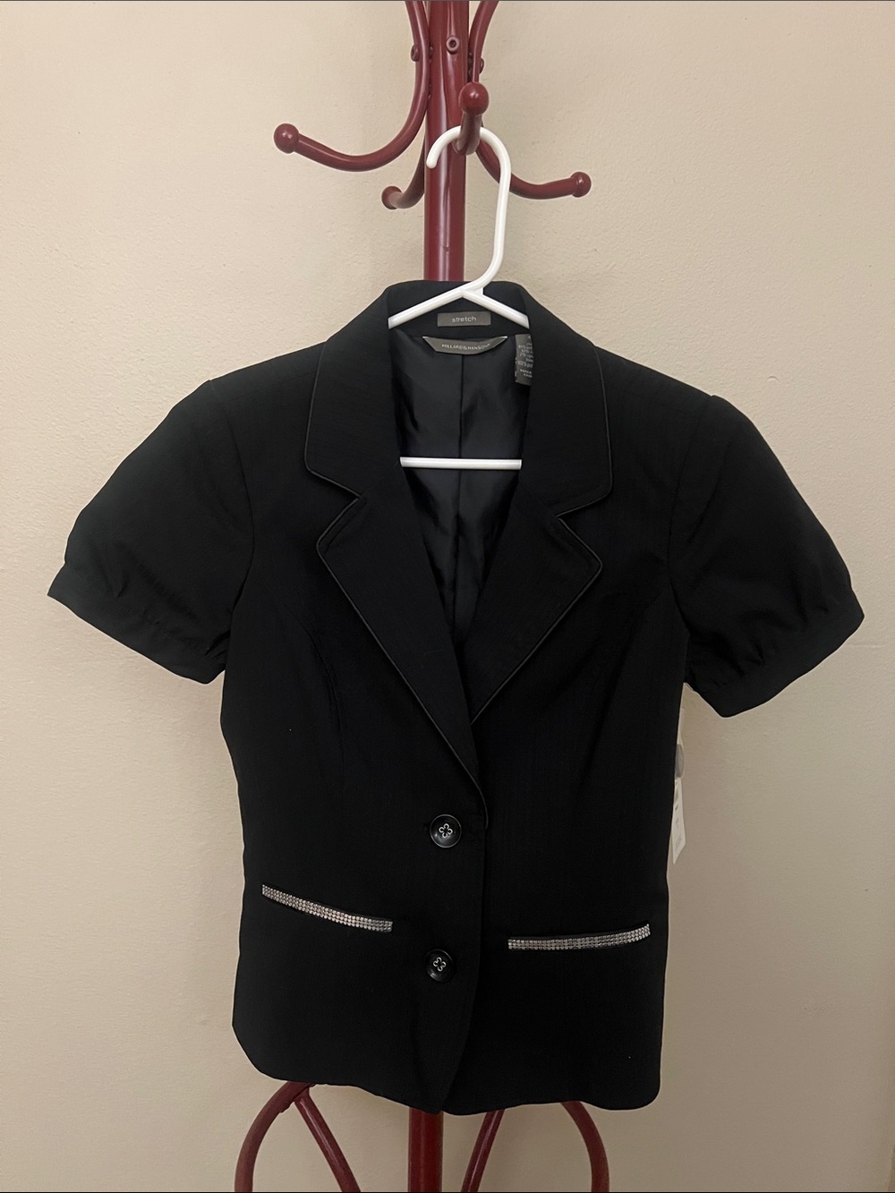 Hillard & Hanson Black Short-Sleeve Tailored Blazer with Rhinestone-Trim Pockets